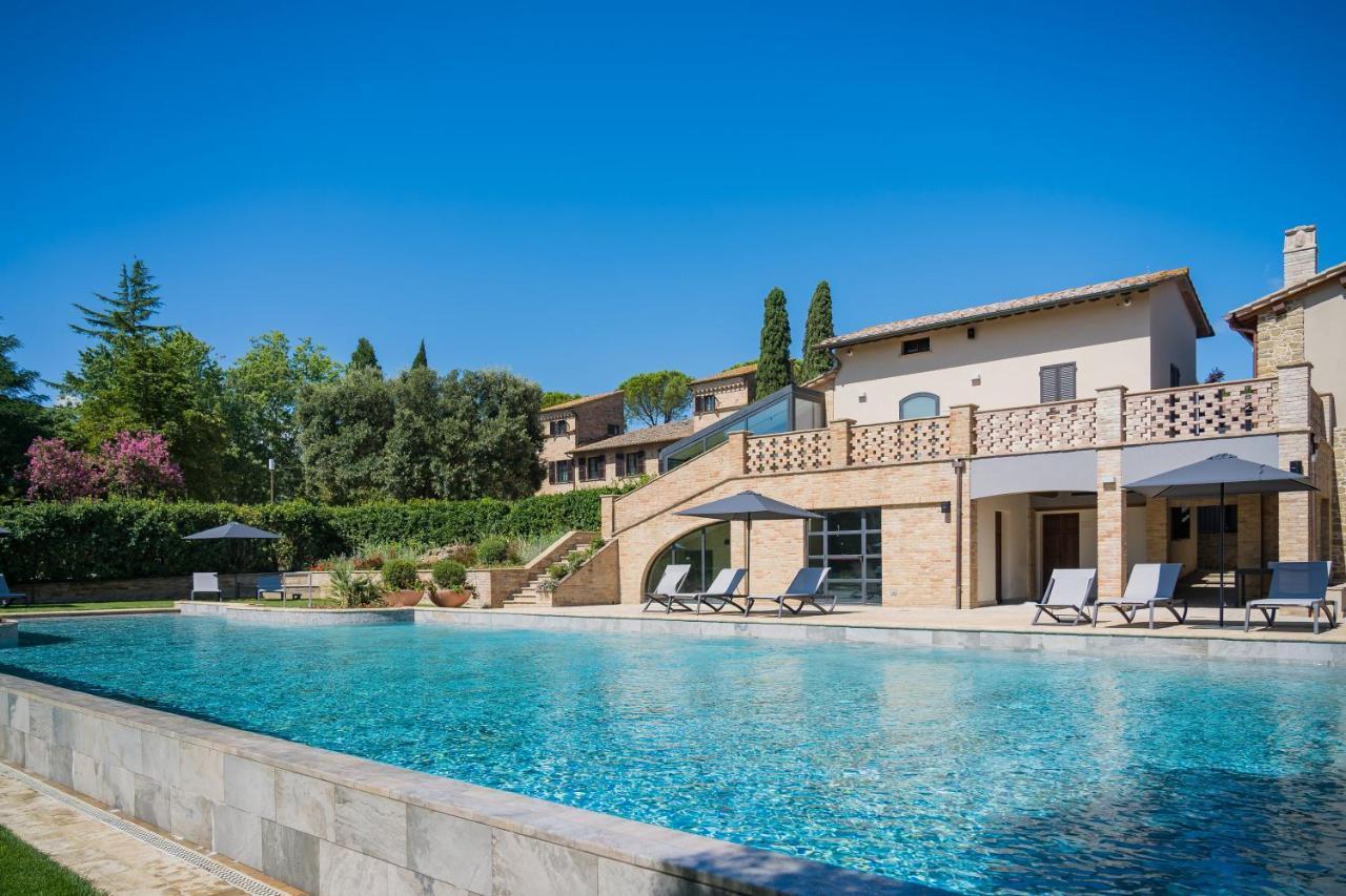 פרוג'ה Le Cappuccinelle Suites&Spa מראה חיצוני תמונה