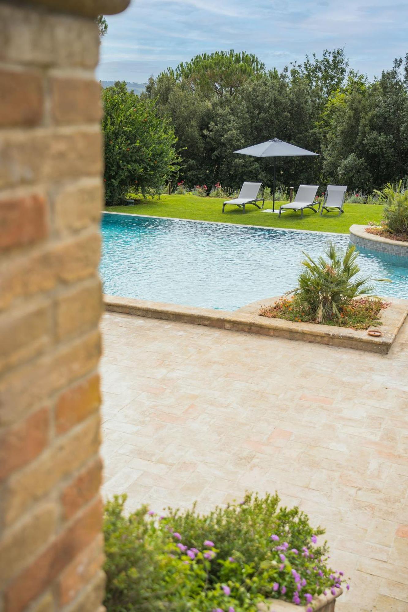 פרוג'ה Le Cappuccinelle Suites&Spa מראה חיצוני תמונה