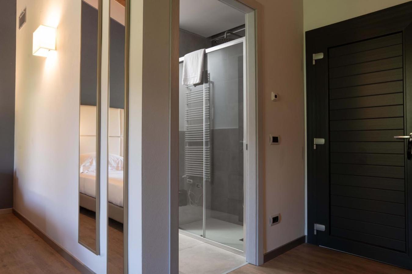 פרוג'ה Le Cappuccinelle Suites&Spa מראה חיצוני תמונה