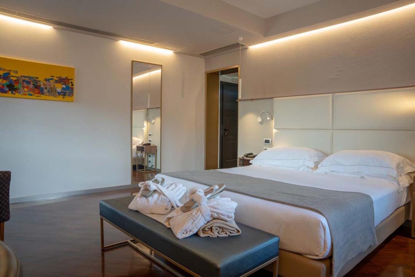 פרוג'ה Le Cappuccinelle Suites&Spa מראה חיצוני תמונה