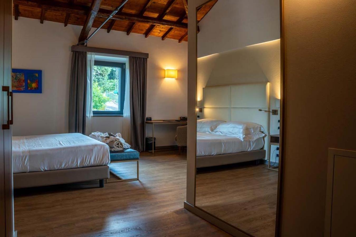פרוג'ה Le Cappuccinelle Suites&Spa מראה חיצוני תמונה