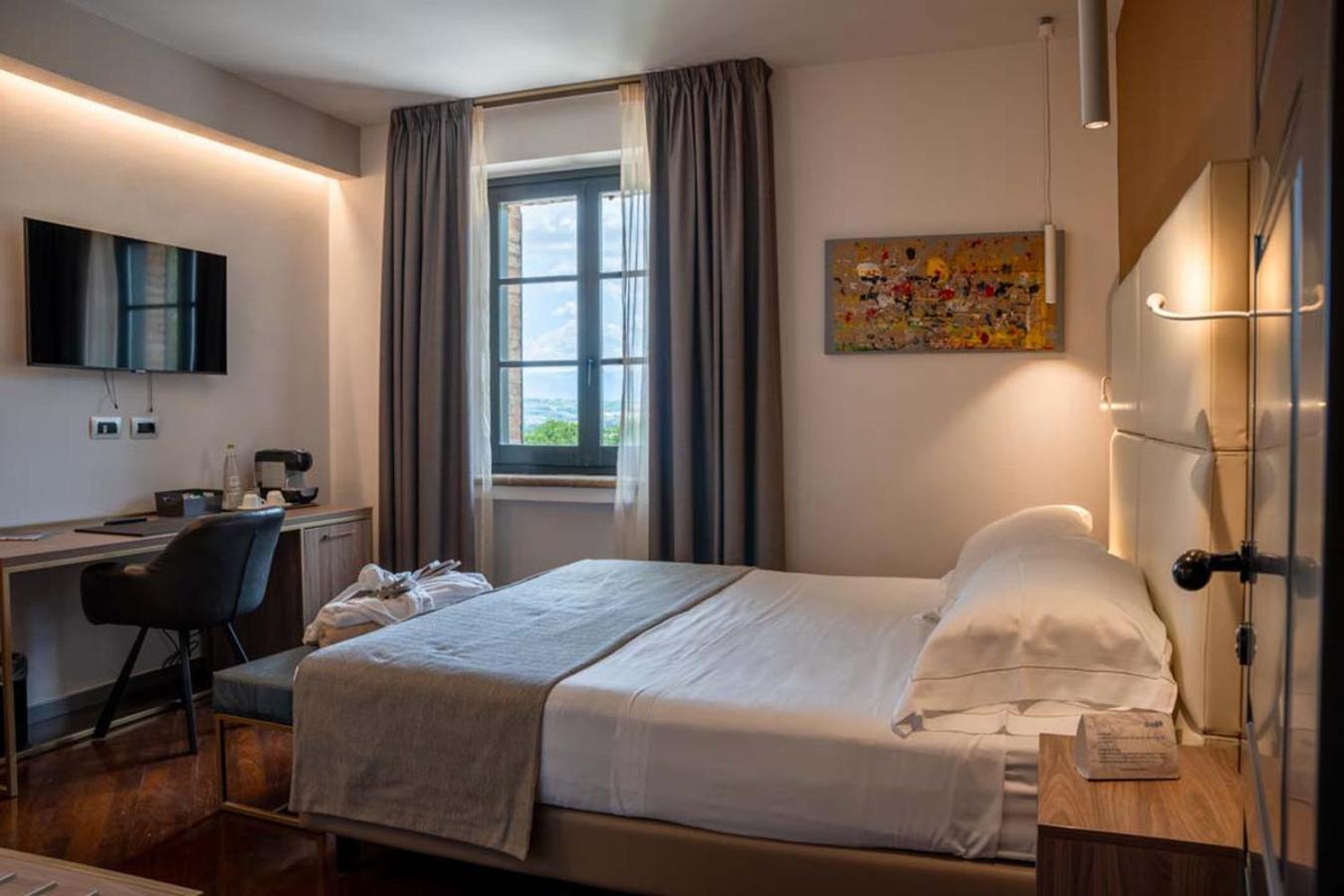 פרוג'ה Le Cappuccinelle Suites&Spa מראה חיצוני תמונה